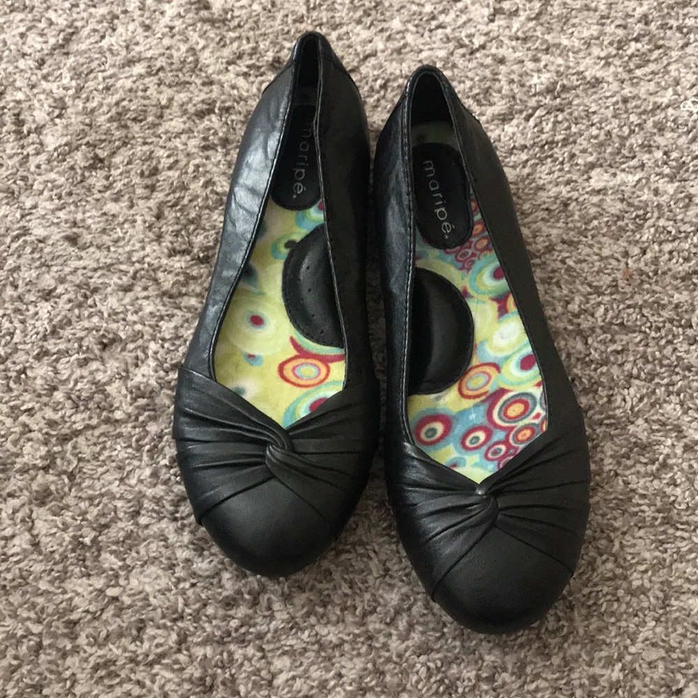 Black flats